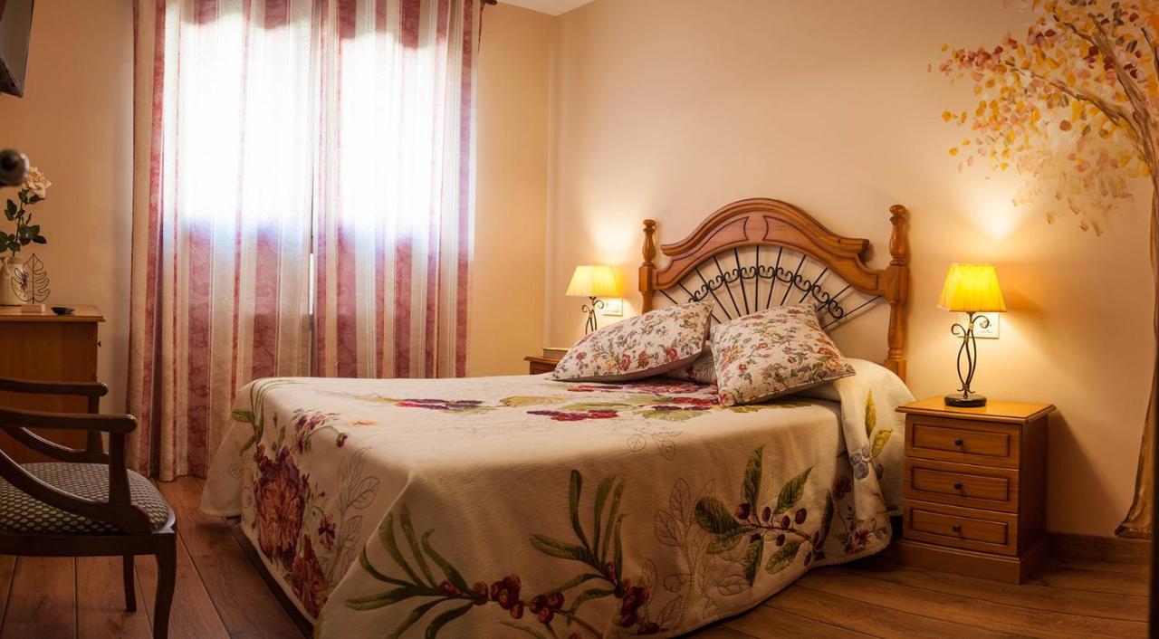 Los Robles I Sotillo Del Rincon ภายนอก รูปภาพ